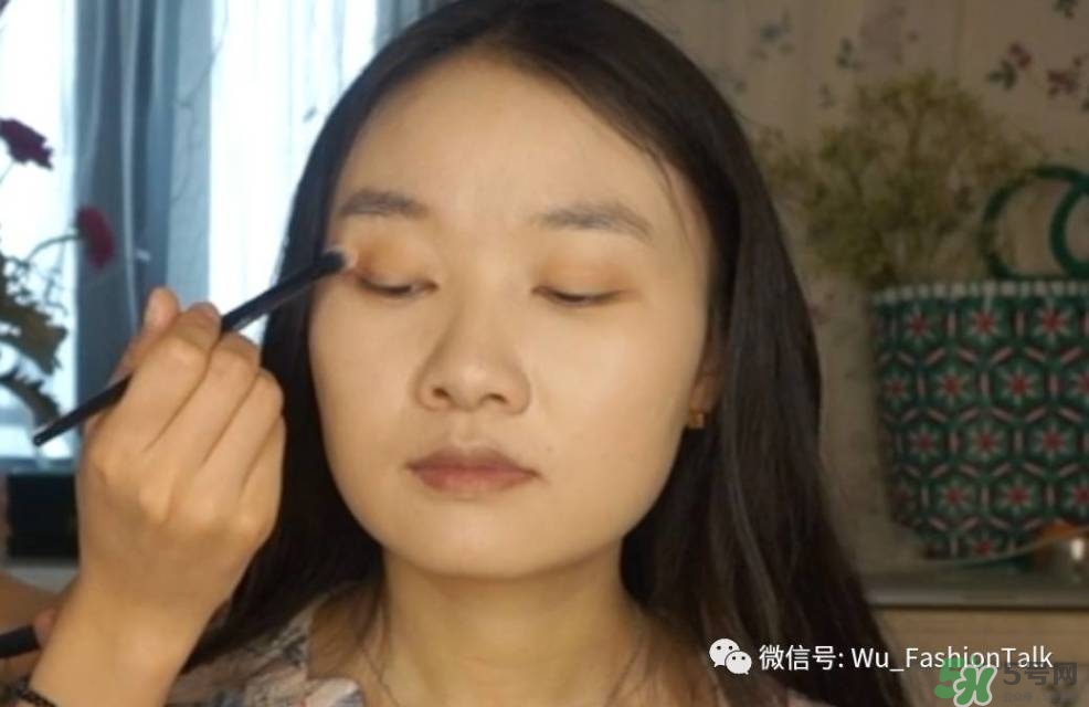 上班化妝步驟圖解 上班妝容化法步驟圖解 上班化妝步驟圖解 上班妝容化法步驟圖解