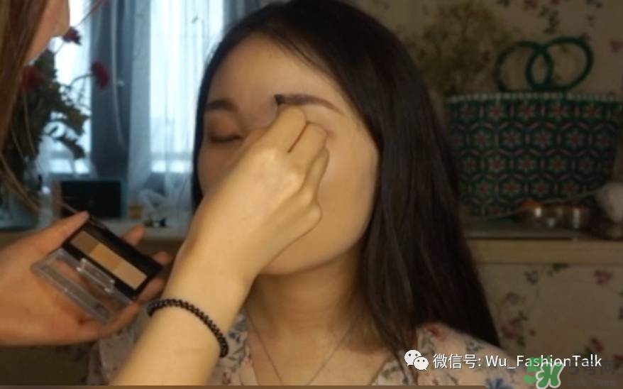 上班化妝步驟圖解 上班妝容化法步驟圖解 上班化妝步驟圖解 上班妝容化法步驟圖解