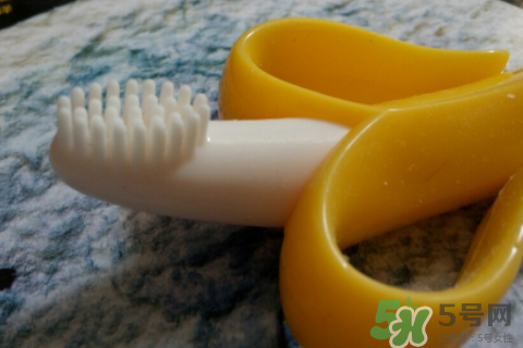 Baby banana香蕉寶寶牙膠好用嗎？Baby banana香蕉寶寶牙膠怎么樣？
