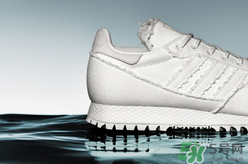 daniel arsham與adidas聯(lián)名new york運(yùn)動(dòng)鞋多少錢_怎么買？