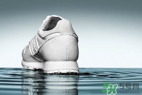 daniel arsham與adidas聯(lián)名new york運(yùn)動(dòng)鞋多少錢_怎么買？