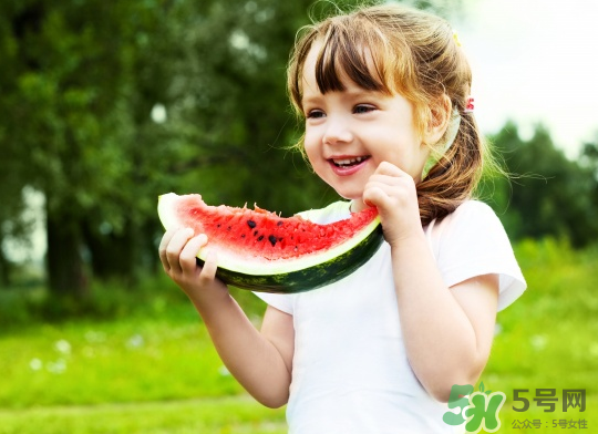 三伏天可以吃西瓜嗎？三伏天為什么不能吃西瓜？
