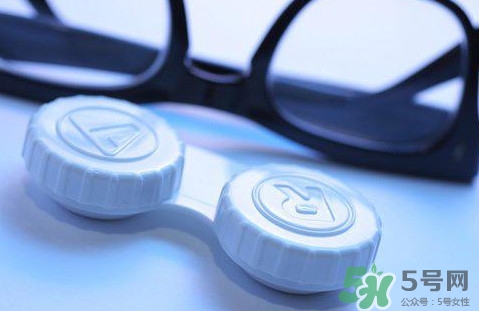 隱形眼鏡怎么配？配隱形眼鏡需要注意哪些？