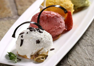 雪糕能和雞蛋一起吃嗎？吃完雪糕能吃雞蛋嗎？