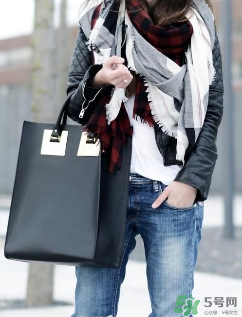 sophie hulme是什么牌子_哪個國家的_什么檔次？