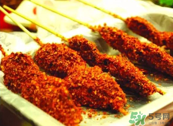 吃完辣條可以吃雪糕嗎？吃完雪糕能吃辣條嗎？