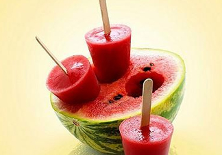 西瓜和冰淇淋能一起吃嗎？吃完冰淇淋可以吃西瓜嗎？