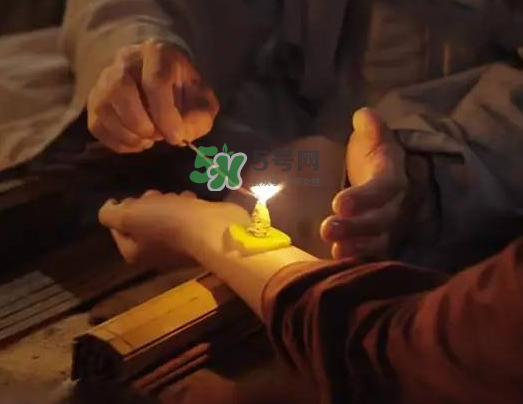 三伏天下雨可以艾灸嗎？三伏天下雨艾灸好嗎？