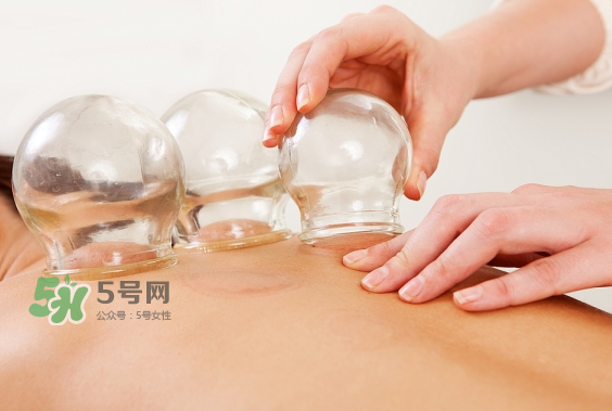 下雨天可以拔罐嗎？下雨天拔罐有影響嗎？