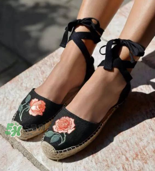 soludos鞋子偏碼嗎？soludos鞋是不是偏??？