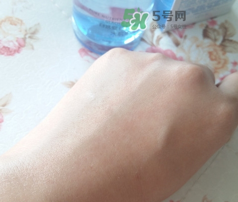 自然堂冰肌水怎么用？自然堂冰肌水使用方法