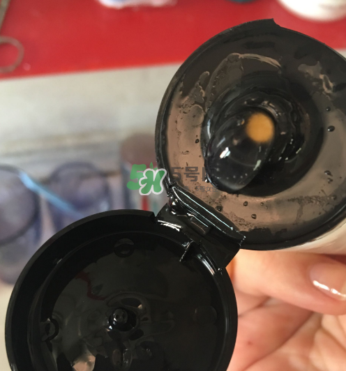 貝蜜清凈痘控油潔面啫喱怎么樣？貝蜜清祛痘控油潔面啫喱好用嗎？