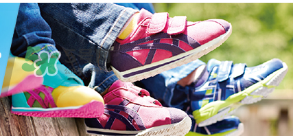 Asics童鞋尺碼對照表 Asics童鞋尺碼怎么選？