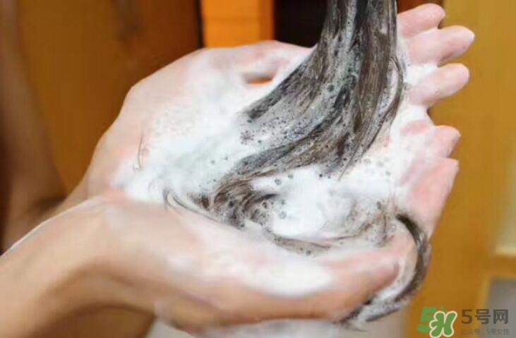 潘婷秀發(fā)能量水怎么樣_功效作用_多少錢 潘婷秀發(fā)能量水怎么樣_功效作用_多少錢