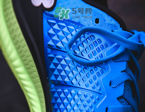 new balance fuelcell怎么樣？新百倫fuelcell跑鞋測(cè)評(píng)