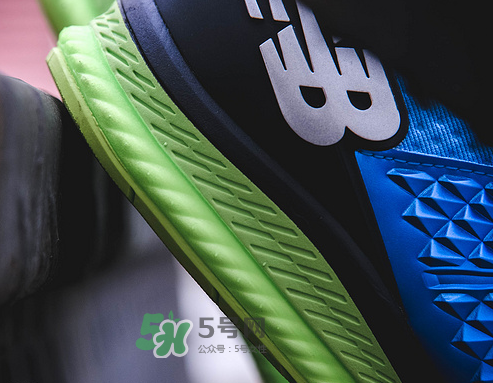new balance fuelcell怎么樣？新百倫fuelcell跑鞋測(cè)評(píng)