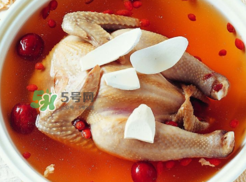 三伏天能吃鴨肉嗎？三伏天鴨肉燉什么好？