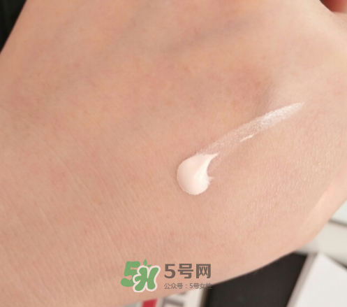 瓷肌美白隔離防曬霜怎么樣？瓷肌美白防曬霜好用嗎？