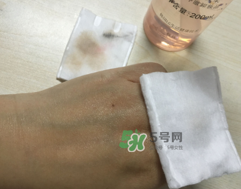 蝶妝卸妝油怎么樣？蝶妝卸妝油好用嗎？