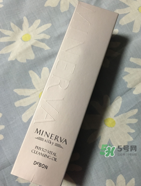 蝶妝卸妝油怎么樣？蝶妝卸妝油好用嗎？