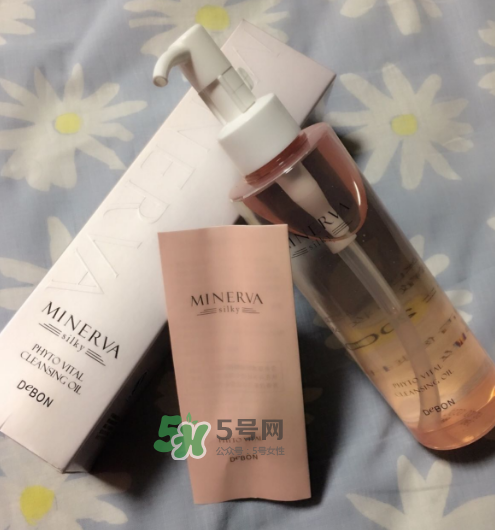 蝶妝卸妝油怎么樣？蝶妝卸妝油好用嗎？