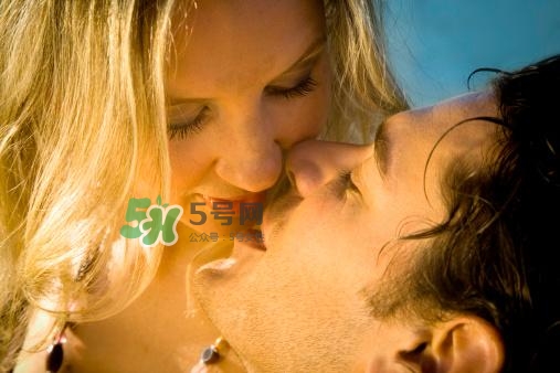 三伏天可以過性生活嗎？三伏天適合過性生活嗎？