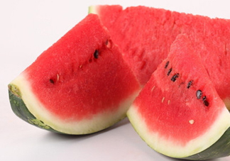 三伏天坐月子可以吃西瓜嗎？三伏天坐月子吃西瓜好嗎？