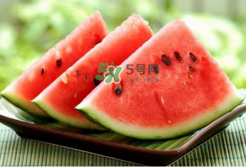 三伏天坐月子可以吃西瓜嗎？三伏天坐月子吃西瓜好嗎？