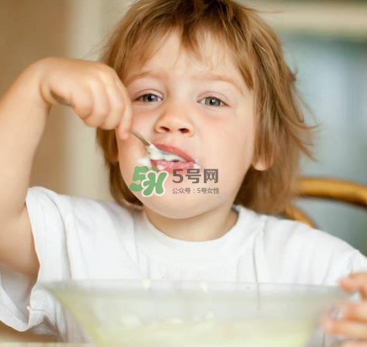 寶寶沒長牙吃什么輔食？寶寶沒長牙吃什么好？
