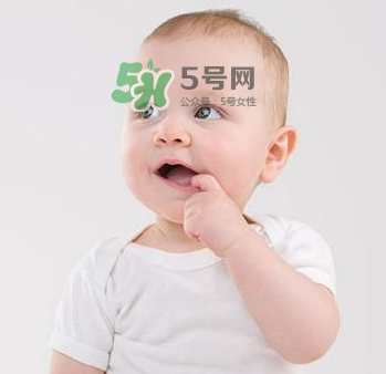 寶寶什么時(shí)候可以吃油？寶寶能吃油嗎？