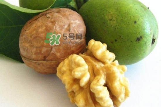 青皮核桃營養(yǎng)價值高嗎？青皮核桃怎么挑選