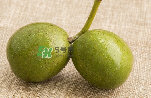 青皮核桃怎么泡酒？青皮核桃泡酒的功效