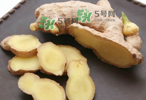 三伏天用什么泡腳最好？三伏天用什么泡腳去濕氣？