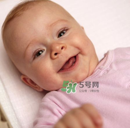 寶寶暑熱癥的癥狀 寶寶暑熱怎么辦？