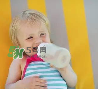 寶寶脫水怎么補水？寶寶脫水怎么辦？