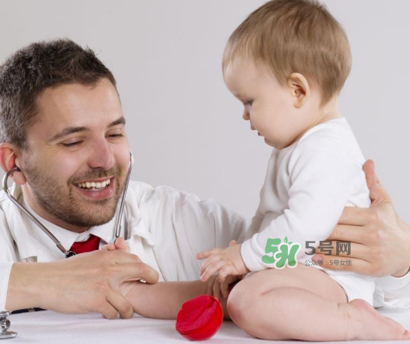 寶寶夏季腹瀉怎么辦？寶寶夏季腹瀉的注意事項(xiàng)