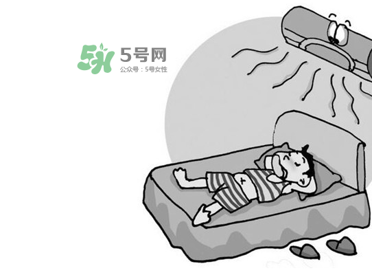 開空調(diào)為什么要放一盆水？開空調(diào)要放一盆水嗎？