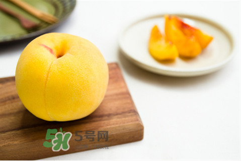 黃桃什么味道？黃桃是酸的還是甜的？