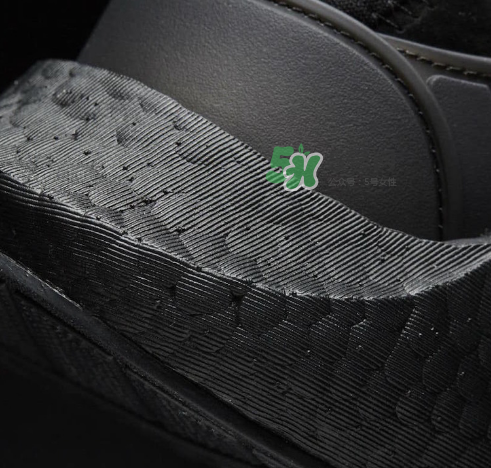 adidas eqt 93/17 boost triple black黑武士什么時候發(fā)售？