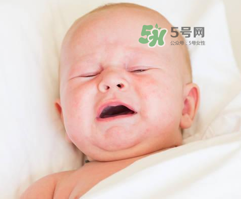 寶寶哭鬧不停會影響健康嗎？寶寶哭鬧不停會不會對身體不利？
