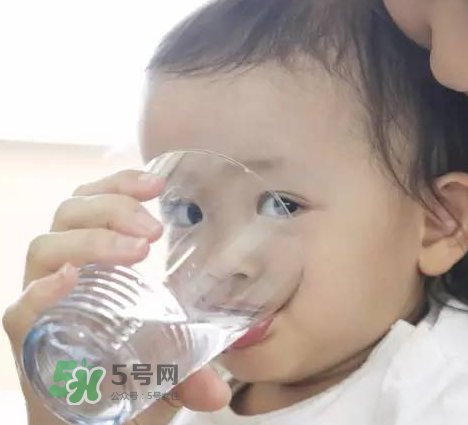 寶寶喝什么水好？寶寶喝哪種水好？