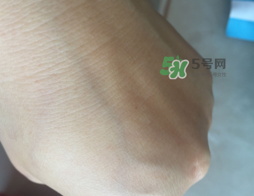 透真玻尿酸保濕精華液怎么樣？透真玻尿酸保濕精華液好用嗎？