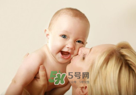 寶寶口腔潰瘍吃什么好？寶寶口腔潰瘍吃什么好得快？