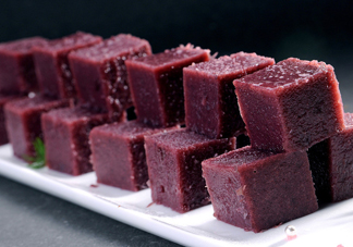 涼糕是什么做的？涼糕要用清水泡多久