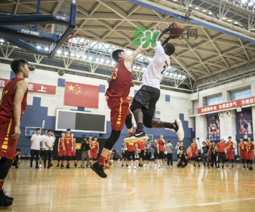 耐克2017歐文亞洲行北京站上腳穿的球鞋是什么型號？