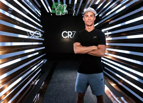 耐克2017c羅中國行北京站上腳穿的鞋子是什么型號(hào)？