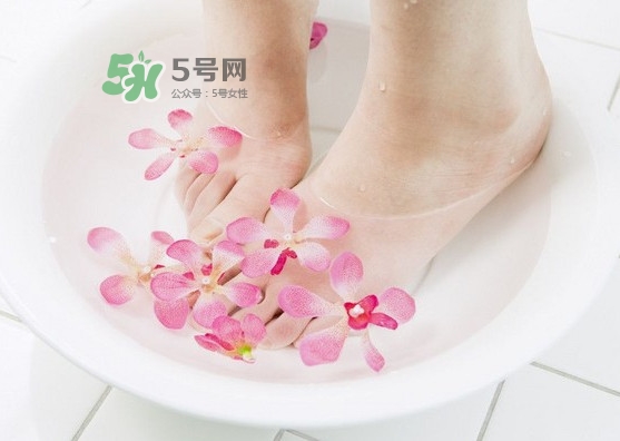 醋泡腳可以天天泡嗎？醋泡腳可以反復(fù)用嗎