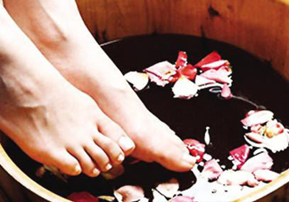 花椒水泡腳一次用多少花椒？花椒水泡腳多長(zhǎng)時(shí)間最佳