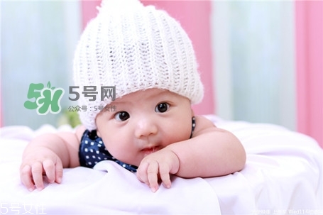 清宮圖看生男生女準(zhǔn)嗎？清宮圖看周歲還是虛歲？