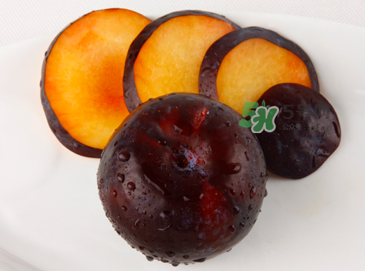 黑布林和酸奶能一起吃嗎？吃完黑布林能喝牛奶嗎？